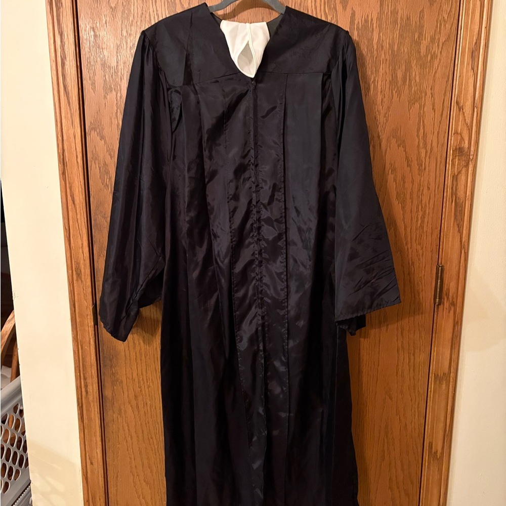 Black Graduation Gown